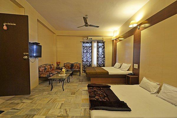 Hotel Golden Deluxe